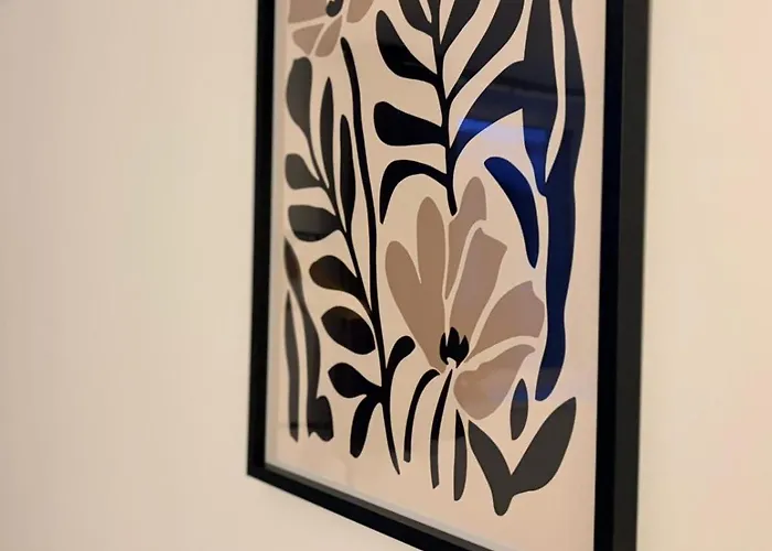 The Lonnin Nook Apartment *